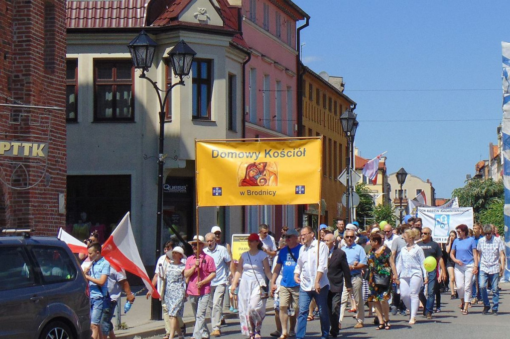 Marsz dla Życia i Rodziny [DUŻO ZDJĘĆ]