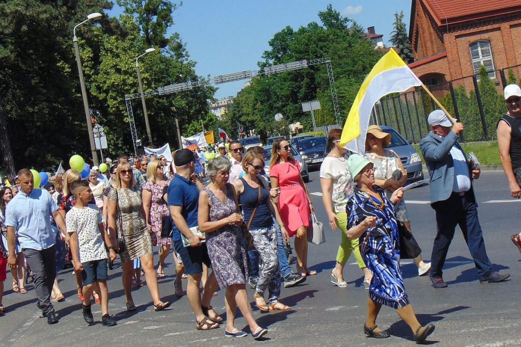Marsz dla Życia i Rodziny [DUŻO ZDJĘĆ]