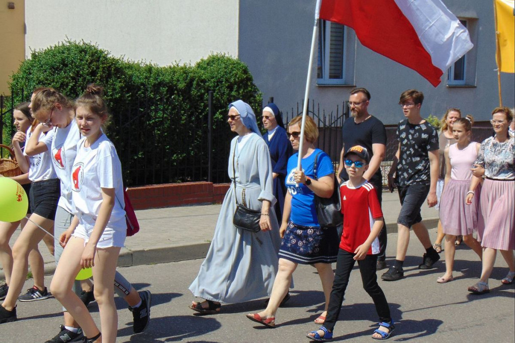 Marsz dla Życia i Rodziny [DUŻO ZDJĘĆ]