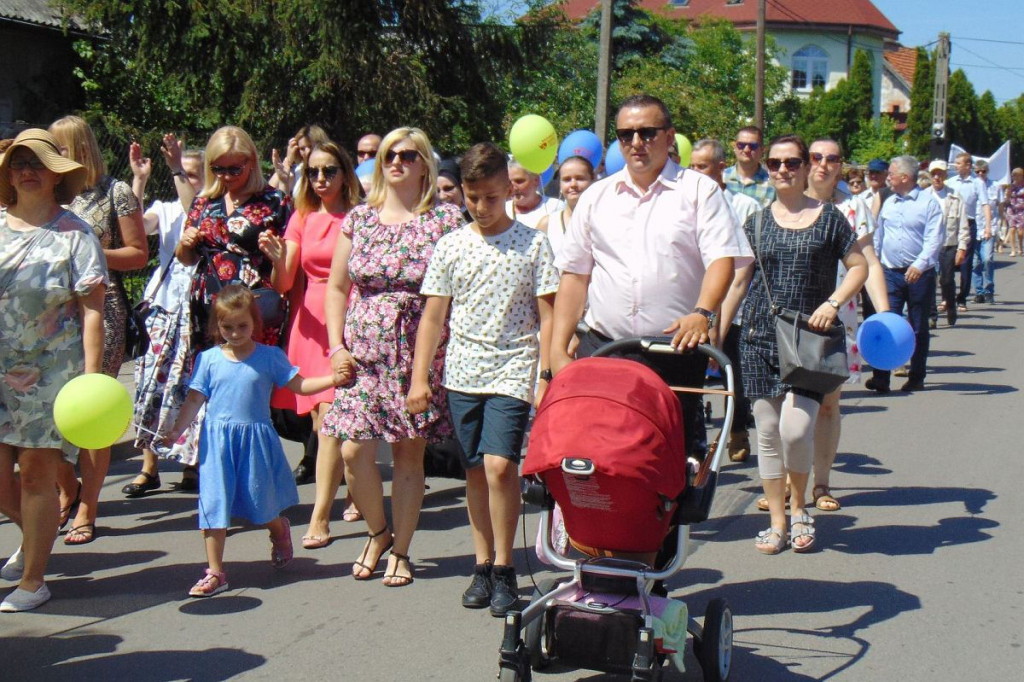 Marsz dla Życia i Rodziny [DUŻO ZDJĘĆ]