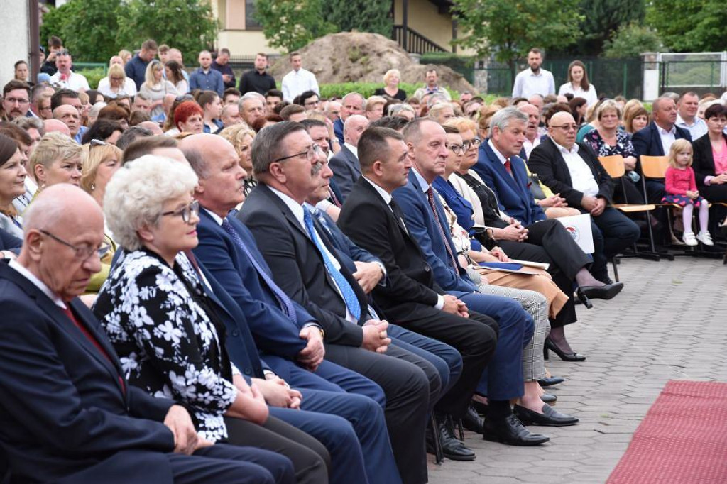 Różyczkowanie w III Liceum [ZDJĘCIA]