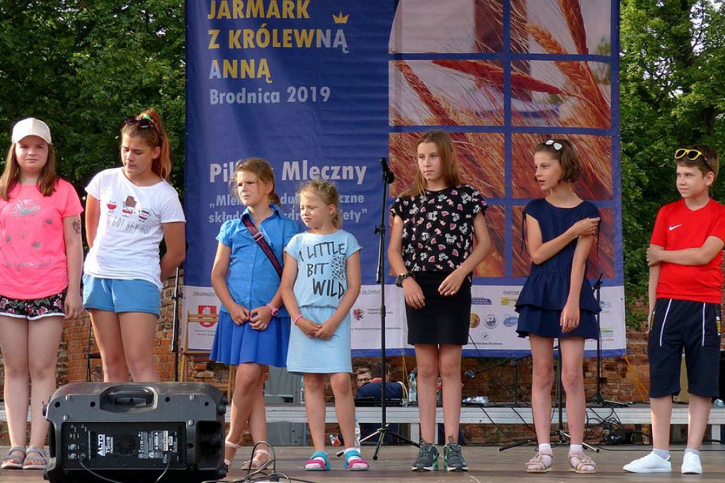 Jarmark pełen niespodzianek [ZDJĘCIA]