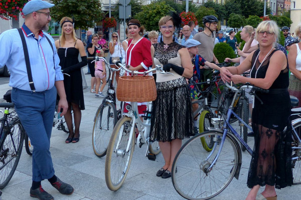 Rowerami retro przez Brodnicę [ZDJĘCIA]