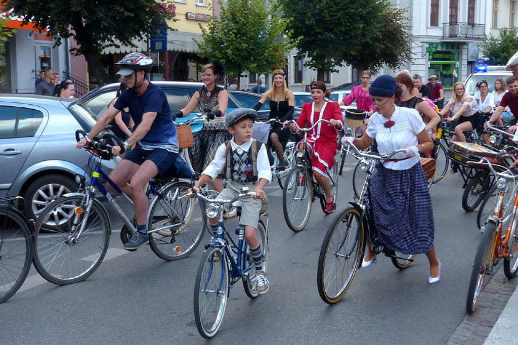 Rowerami retro przez Brodnicę [ZDJĘCIA]