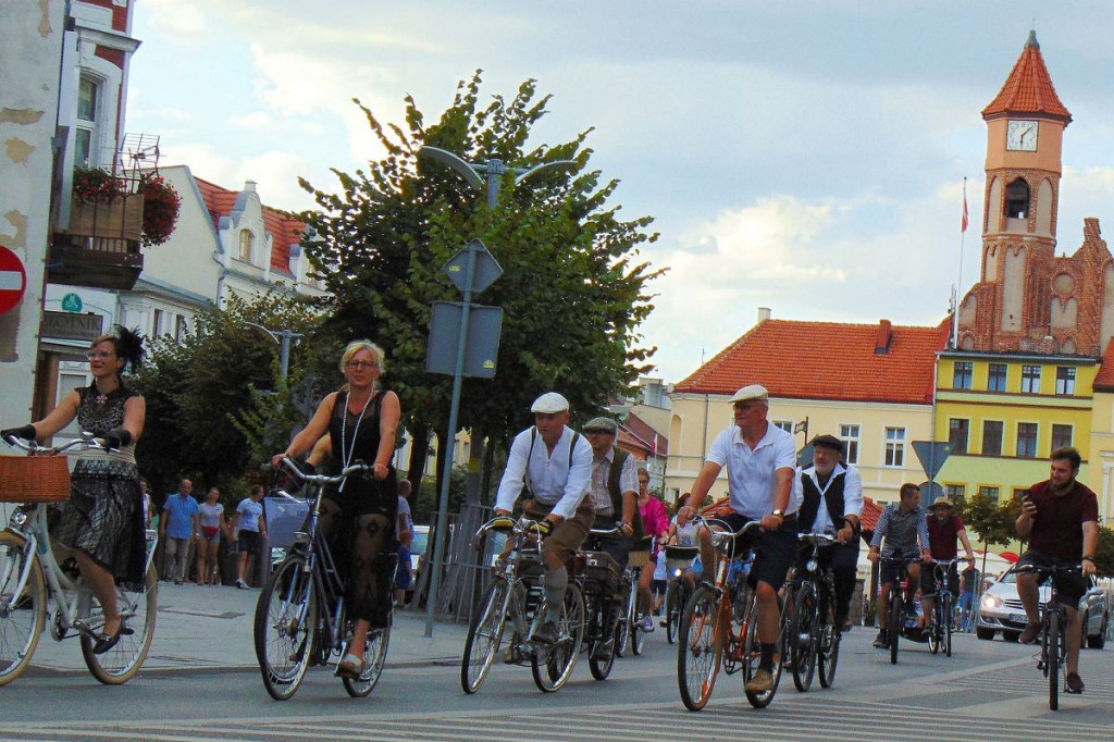 Rowerami retro przez Brodnicę [ZDJĘCIA]