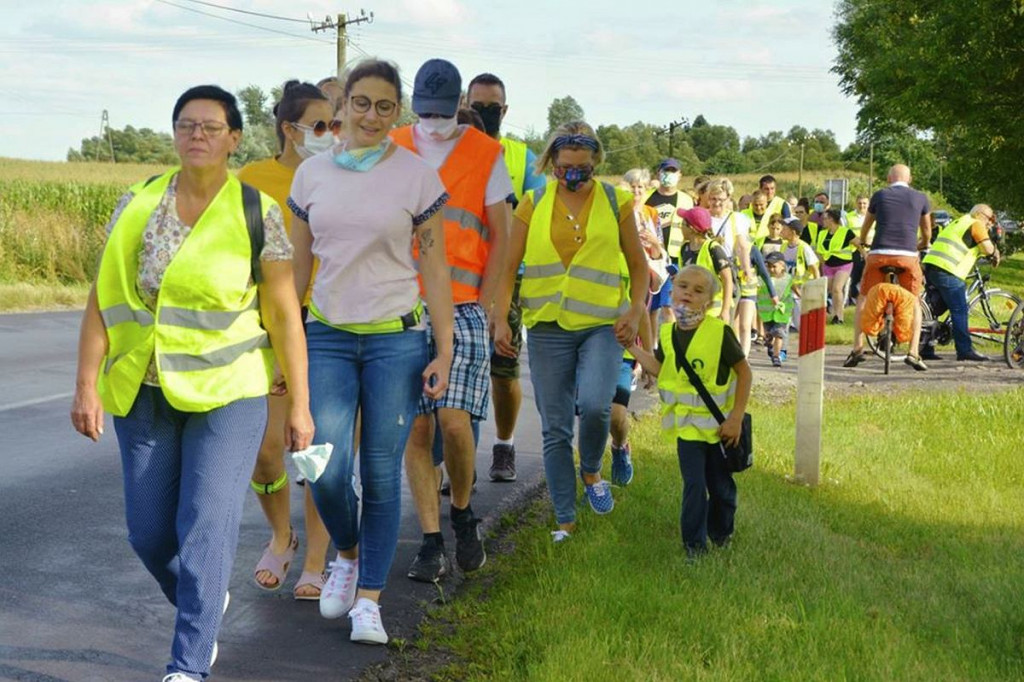 Protestowali na drodze w pobliżu Brodnicy. 