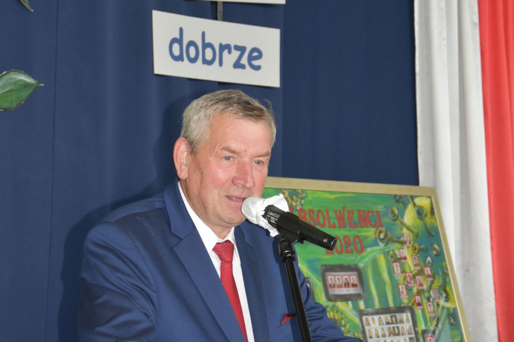 Różyczkowanie w III LO rodzice i znajomi oglądali przez internet [ZDJĘCIA]