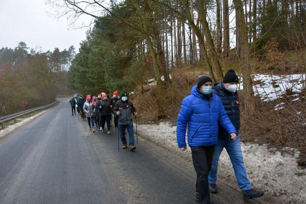 Orkiestrową imprezę już przeprowadzono w plenerze. Trzeba było przestrzegać obostrzeń covidowych [ZDJĘCIA]