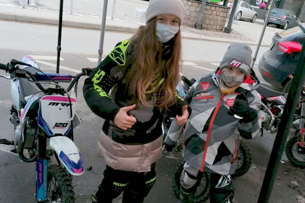 Wielka Orkiestra w Brodnicy, Jabłonowie i Górznie w czasie obostrzeń. Motocykle, ciężarówki, motolotnie i morsy [ZDJĘCIA]