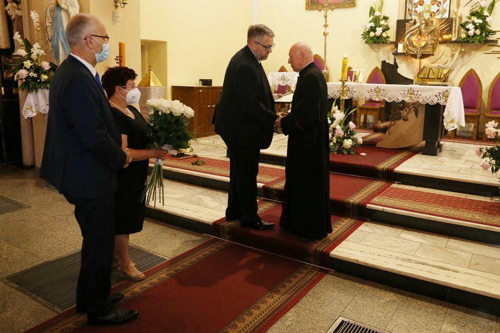 Uroczystości w kościołach w Brodnicy, Jabłonowie i Jastrzębiu. W farze dwa dni z zakonnikami, nad Lutryną z udziałem władz