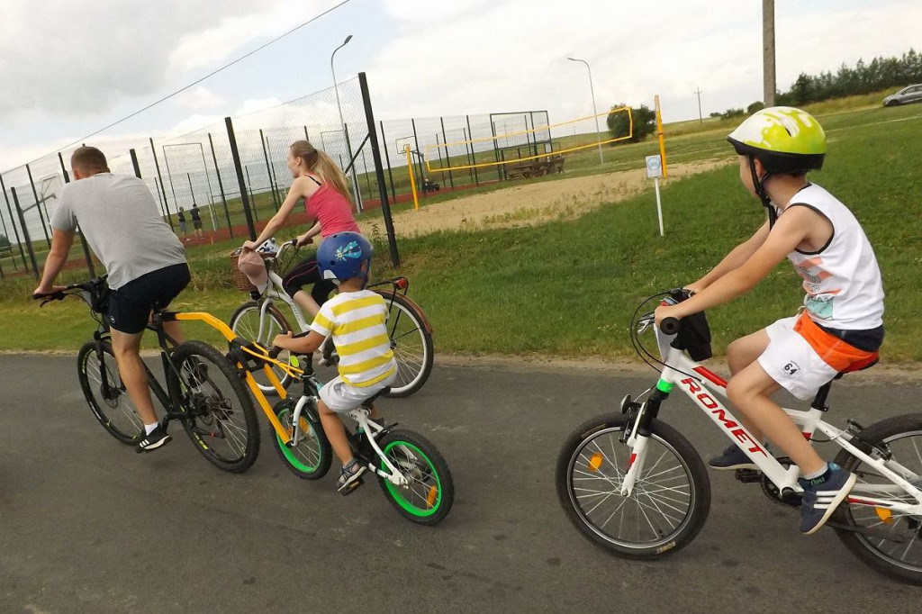 Pojezierze Brodnickie. To był wielki turystyczny rajd. Na blisko dwieście rowerów [DUŻO ZDJĘĆ]