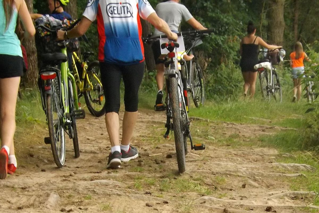 Pojezierze Brodnickie. To był wielki turystyczny rajd. Na blisko dwieście rowerów [DUŻO ZDJĘĆ]