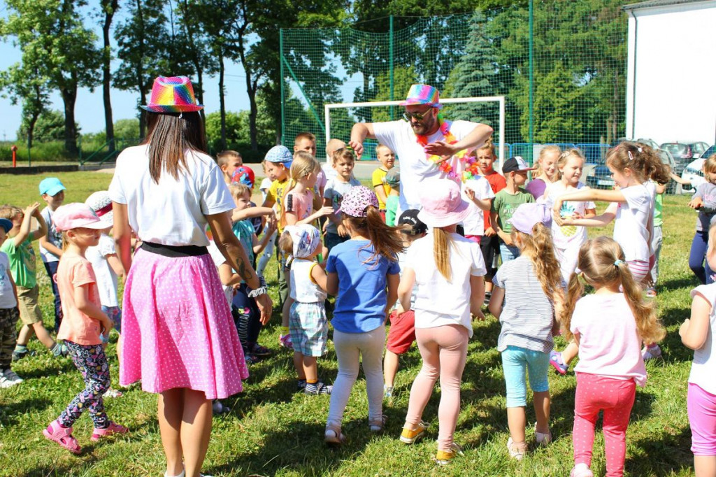Ze strażacką sikawką i na nartach po trawie. Festyn w Strzygach [ZDJĘCIA]