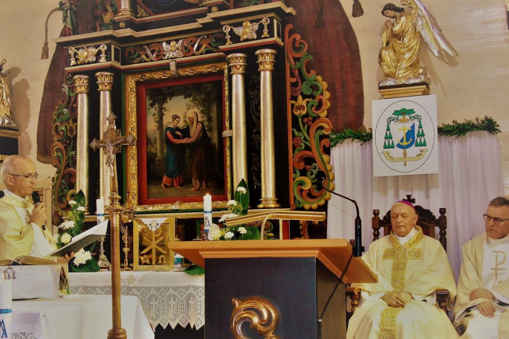 Jubileusz kościoła w Jastrzębiu. Papież Franciszek udzielił odpustów wszystkim uczestniczącym w obchodach [ZDJĘCIA]