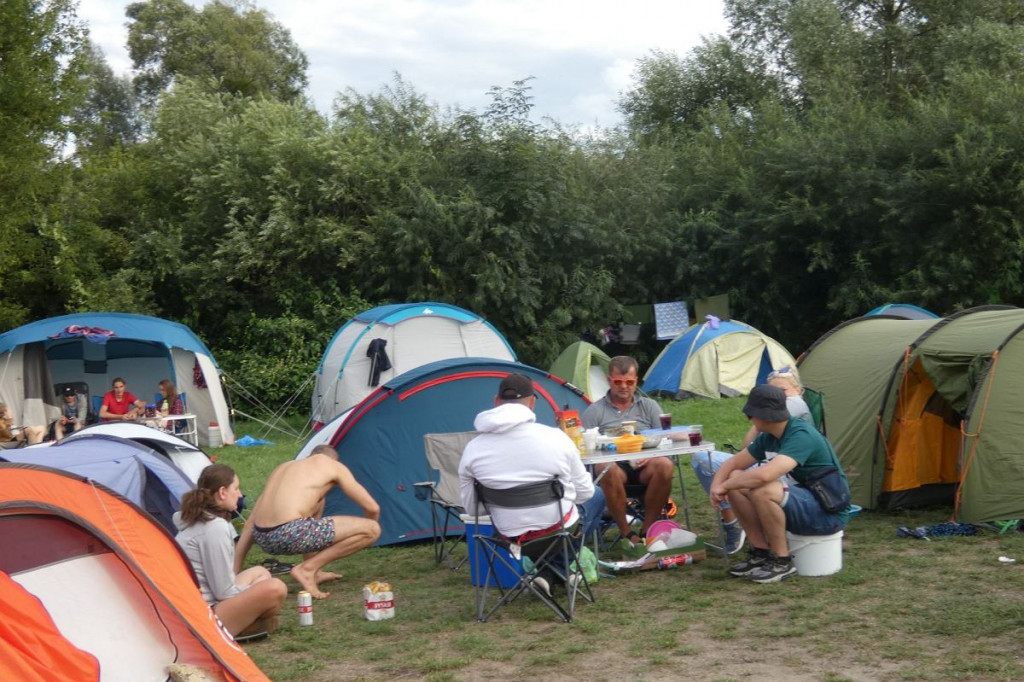 Wakacje 2021. Aż 223 km w kajakach. Uczestnicy międzynarodowego spływu są właśnie w Brodnicy [ZDJĘCIA]