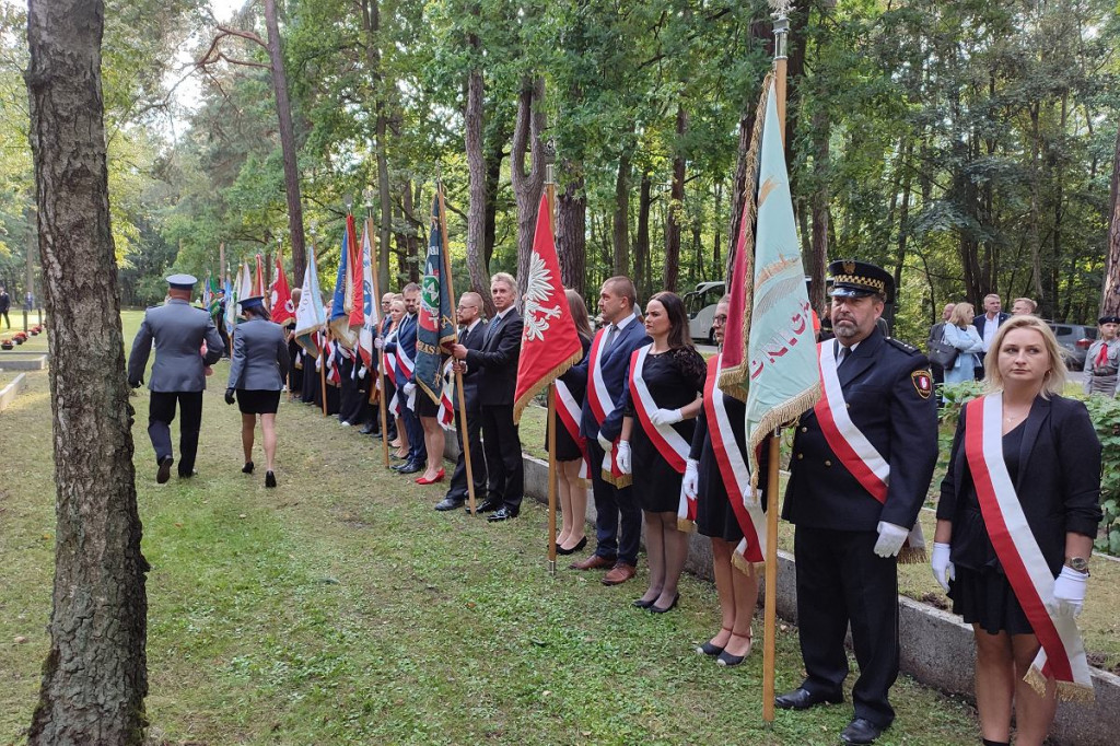 Brodnica. Na uroczystości obok lwów samorządowcy, politycy, dyrektorzy, szefowie służb [ZDJĘCIA]