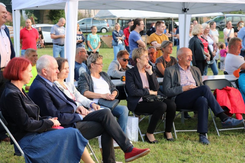Brodnica i okolice. Wilkowyje przyjechały do Mileszew. Mieszkańców zabawiali aktorzy z serialu 