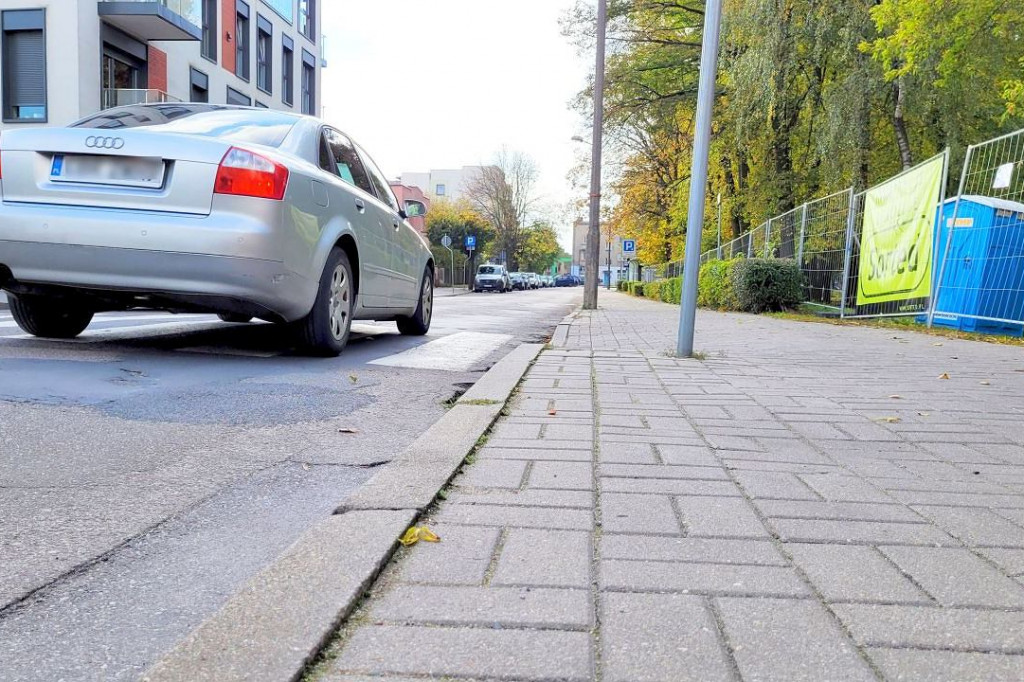 Brodnica. O tym przy remoncie parku mowy nie było. Co się stanie od strony ulicy Kościelnej?