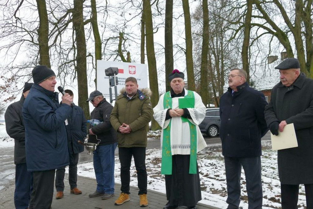 Brodnica i okolice. Drogę naprawiono, a ścieżka pieszo-rowerowa? Może w przyszłości