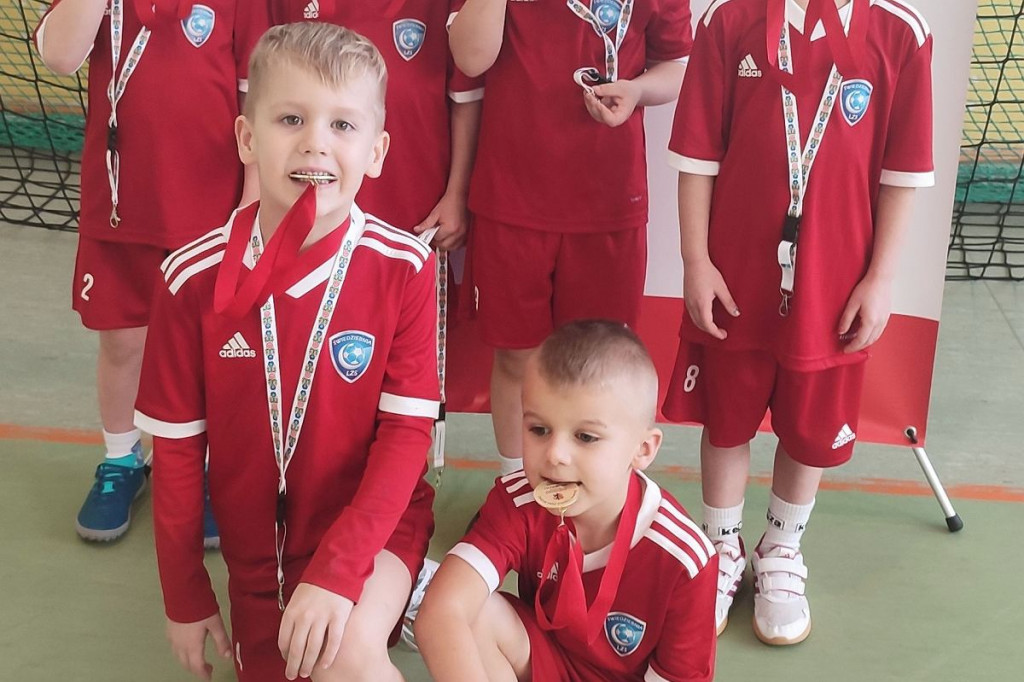 Dzieci z brodnickich klubów i Świedziebni grały w piłkę w Górznie [ZDJĘCIA]