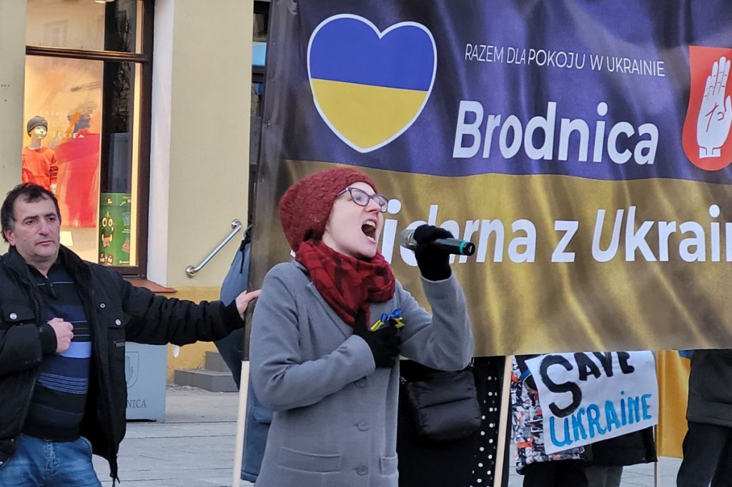 Brodnica. Tłumy na Dużym Rynku. Niech żyje wolna Ukraina! [DUŻO ZDJĘĆ]