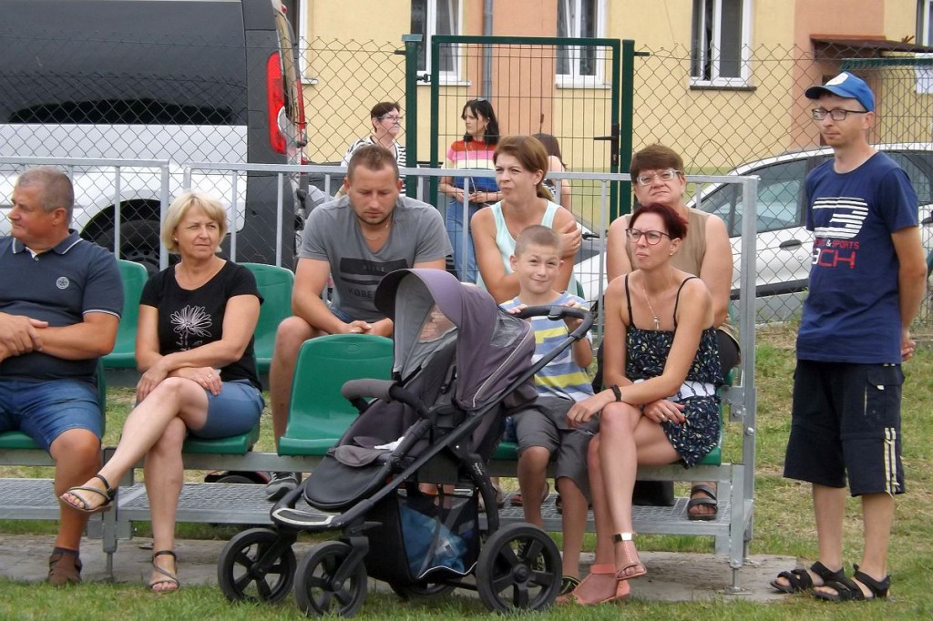 W niedzielę mieszkańcy bawią się na festynie w Jajkowie. Było uroczyste otwarcie [ZDJĘCIA]