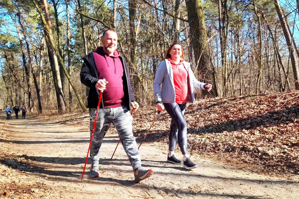 Brodnica. Biegali, chodzili i zbierali dla obrońców Ukrainy [ZDJĘCIA]