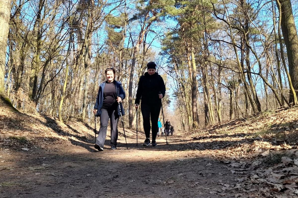 Brodnica. Biegali, chodzili i zbierali dla obrońców Ukrainy [ZDJĘCIA]