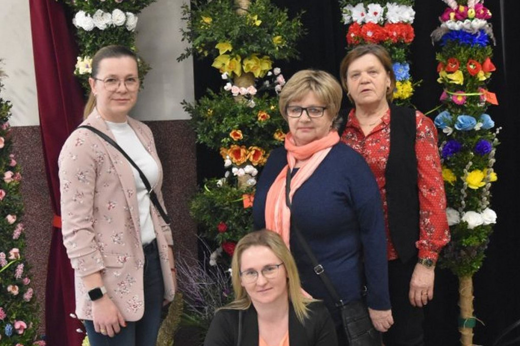 Brodnica i okolice. Palmy wielkanocne w Bobrowie zapierały dech w piersi nie tylko senatora RP [DUŻO ZDJĘĆ]