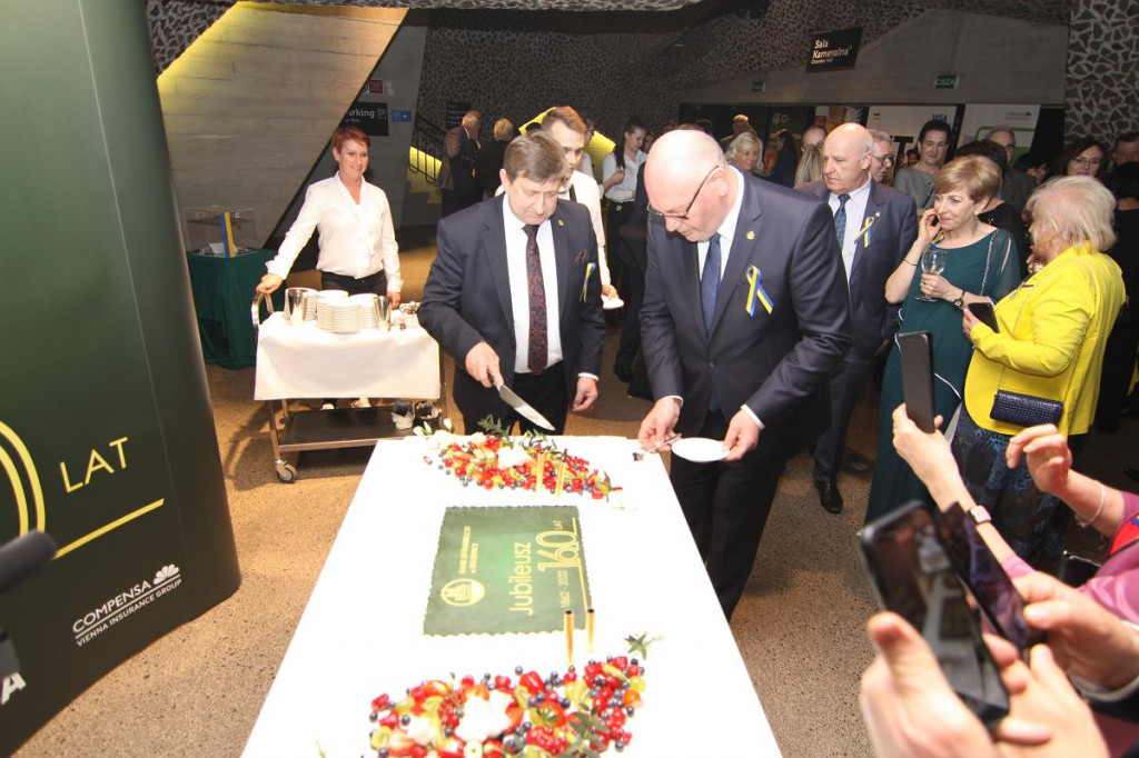 Firma rodem z Brodnicy ma 35 oddziałów w północnej Polsce, ale szefostwo ciągle nad Drwęcą. Świętują jubileusz [ZDJĘCIA]