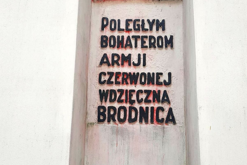 Brodnica. Radny chce usunięcia sowieckiej gwiazdy, sierpa i młota. 