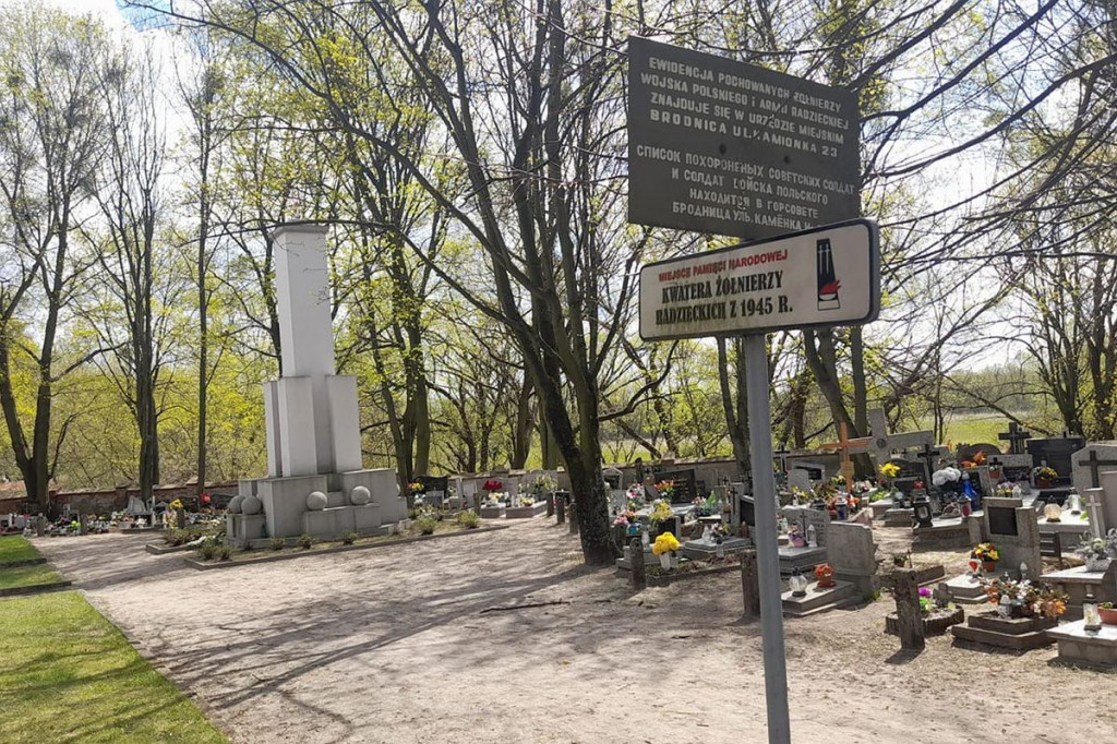 Brodnica. Radny chce usunięcia sowieckiej gwiazdy, sierpa i młota. 