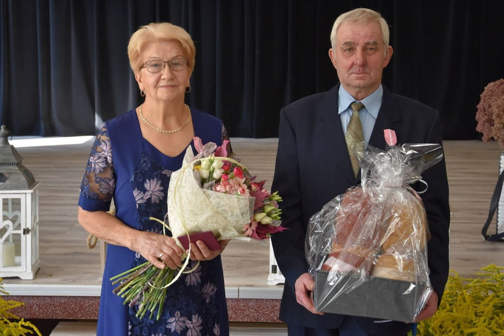 Prezydent Rzeczypospolitej Polskiej przyznał medale 11 małżeństwom z gminy Bobrowo [ZDJĘCIA]