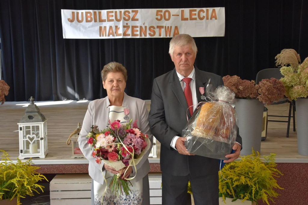 Prezydent Rzeczypospolitej Polskiej przyznał medale 11 małżeństwom z gminy Bobrowo [ZDJĘCIA]