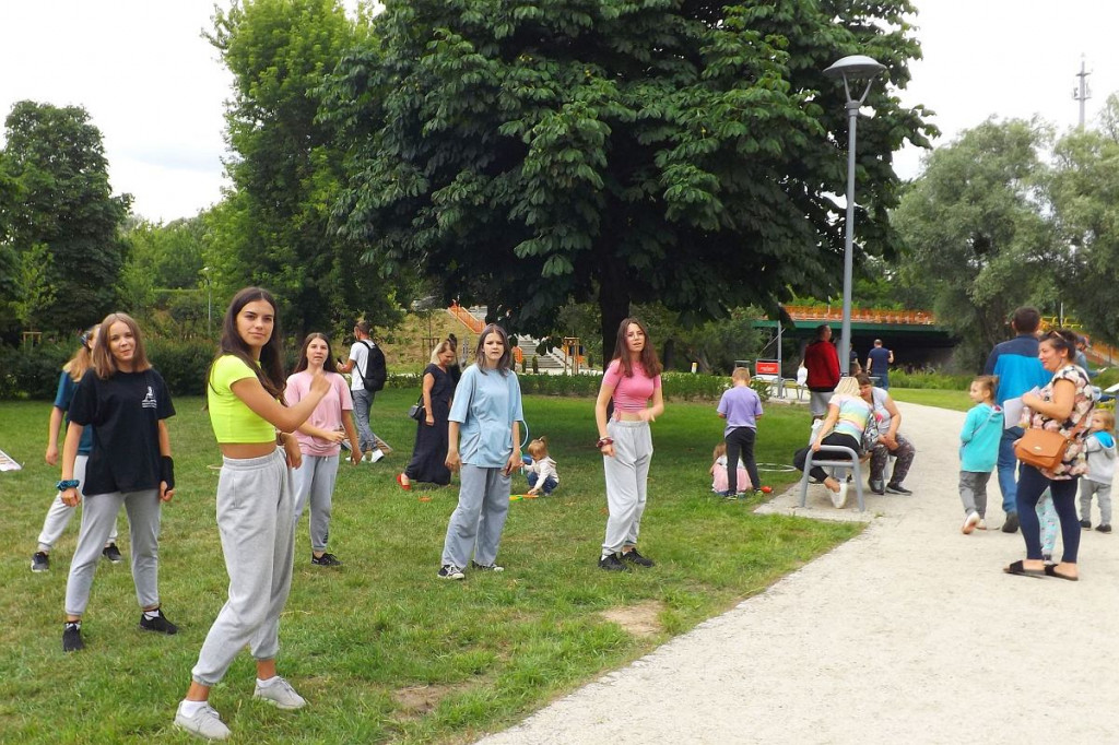 Brodnica. Parki Jana Pawła II i Anny Wazówny w nowym obliczu [DUŻO ZDJĘĆ]