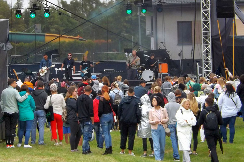 Brodnica. Wielkie tłumy nad Niskim Brodnem [DUŻO ZDJĘĆ]