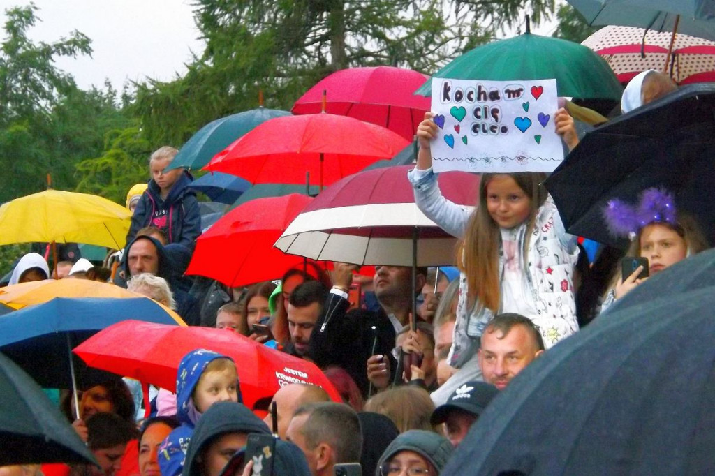 Brodnica. Wielkie tłumy nad Niskim Brodnem [DUŻO ZDJĘĆ]
