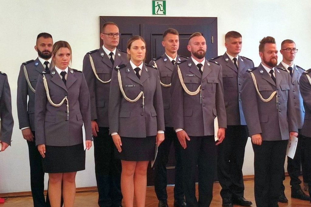 Awanse dla 54 funkcjonariuszy brodnickiej policji [ZDJĘCIA]