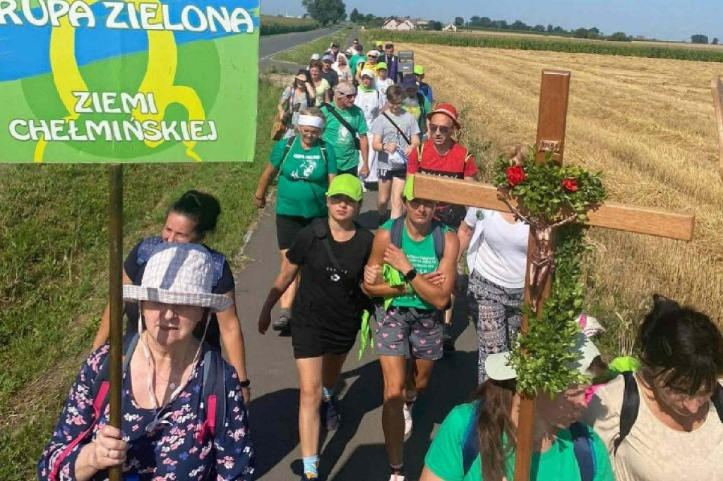 Brodnica i okolice. Idzie pielgrzymka na Jasną Górę [ZDJĘCIA]