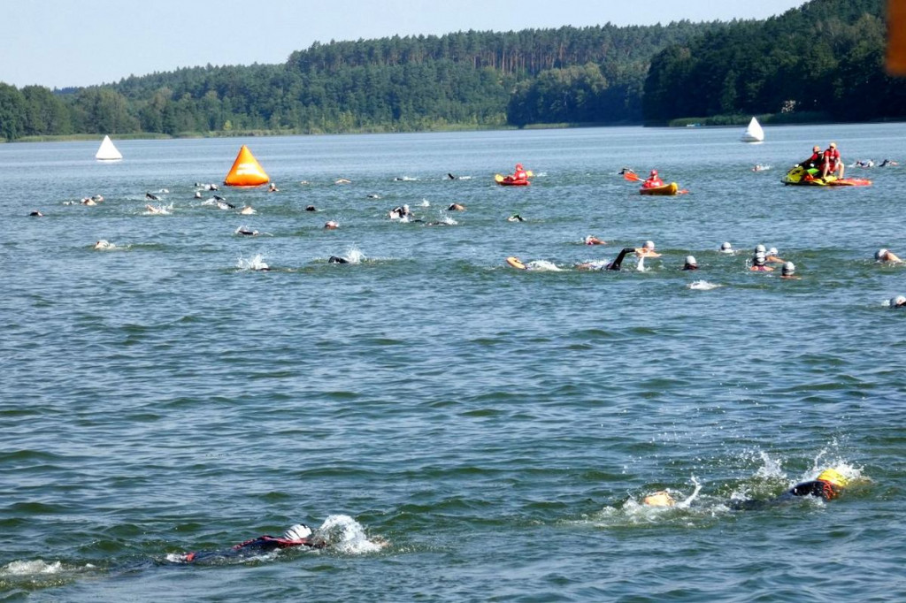 Brodnica. Prawie 400 zawodników wystartowało w zawodach Garmin Iron Triathlon [ZDJĘCIA]