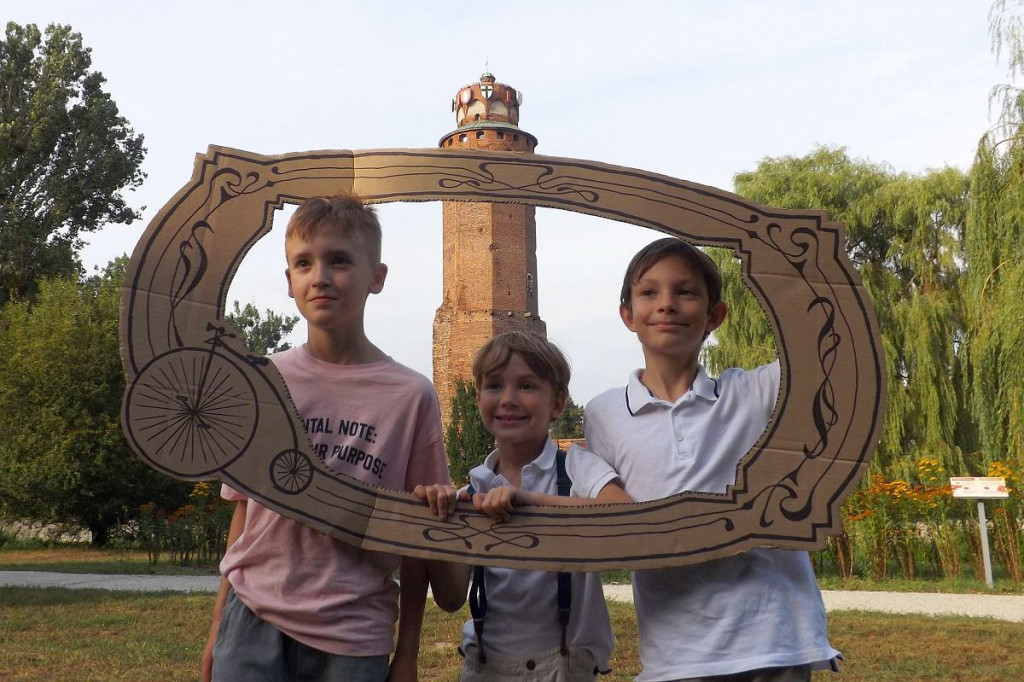 Brodnica. Parada rowerowa na ulicach z hasłem #chceMYścieżek [DUŻO ZDJĘĆ]