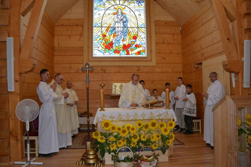 Na dożynkach w Małkach grała orkiestra dęta ze Świedziebni [ZDJĘCIA]