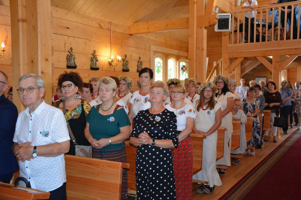 Na dożynkach w Małkach grała orkiestra dęta ze Świedziebni [ZDJĘCIA]