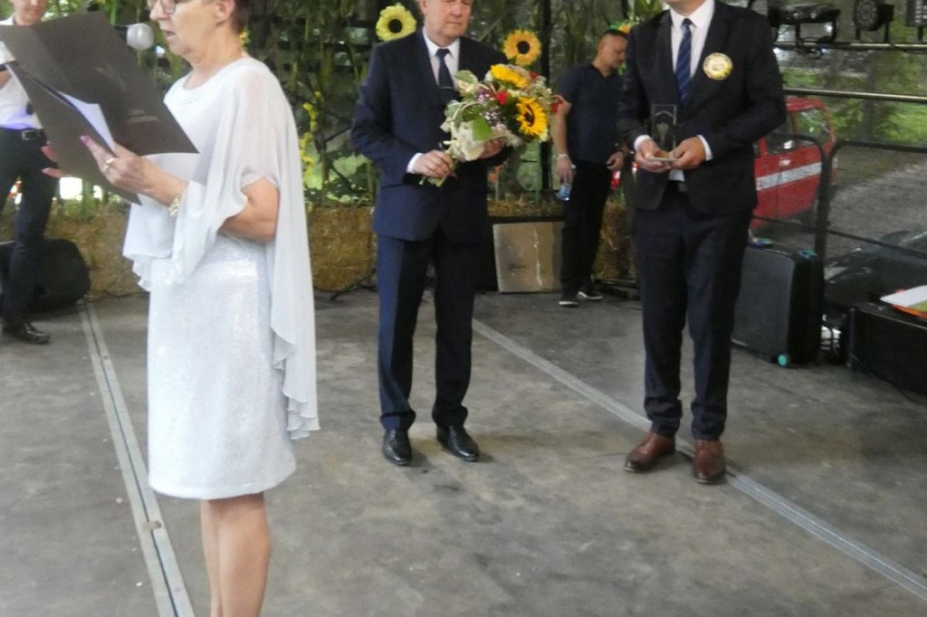 Dożynki w Świedziebni. Jak zwykle uroczyste i huczne [ZDJĘCIA]