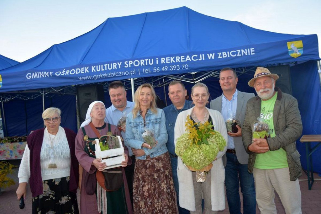 Brodnica i okolice. W tej malowniczej wsi pojawiły się szeptuchy i czarownice. Co robiły? [ZDJĘCIA]