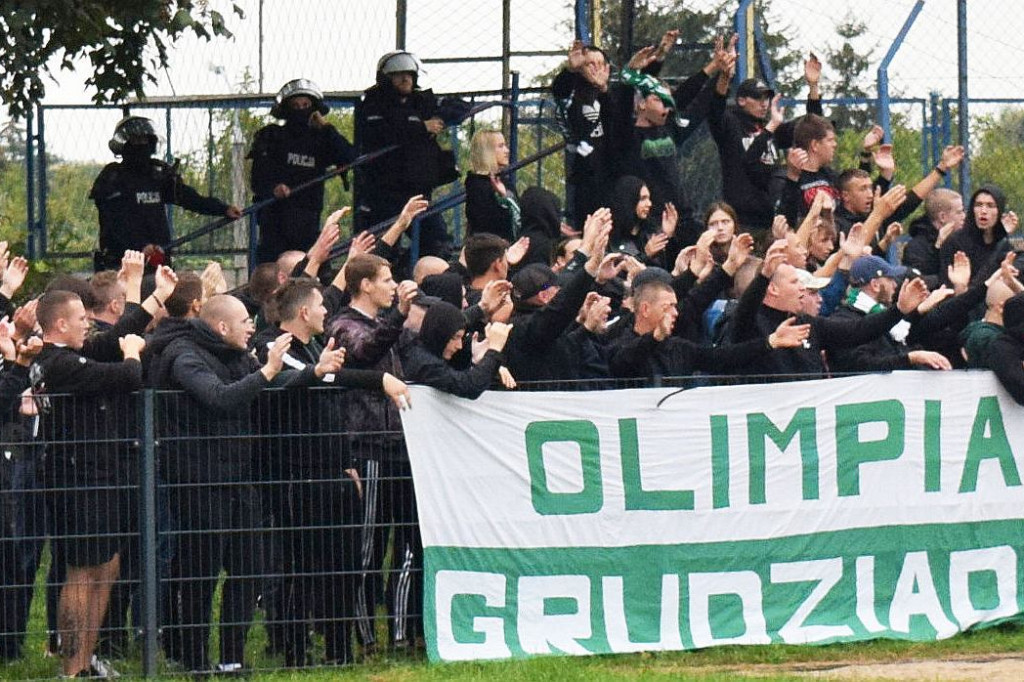 Brodnica. Na stadionie tłum kibiców i oddziały policji. Jak ograliśmy Grudziądz [ZDJĘCIA]