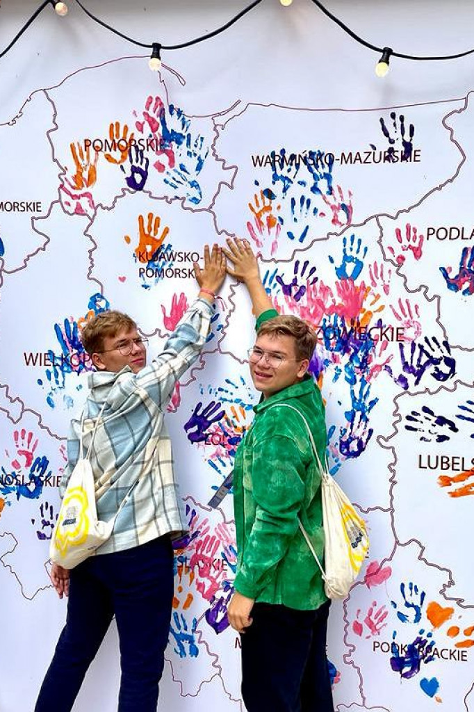 Brodniczanie wśród znanych polityków i celebrytów. Ale tych opozycyjnych [ZDJĘCIA]