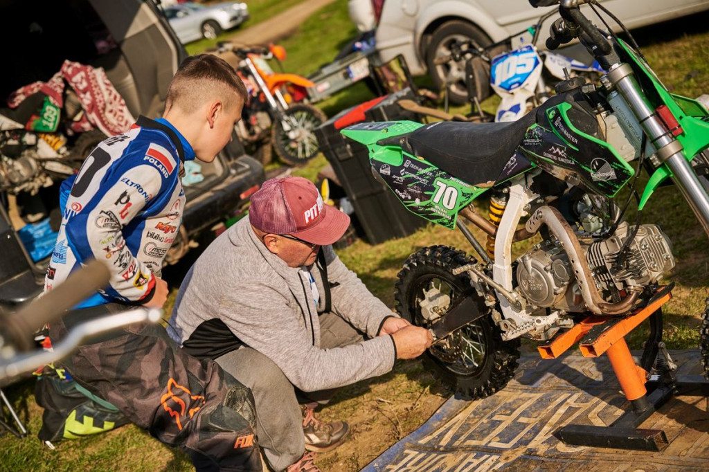 Ekstremalne ściganie na torze w Głogowie. Brodniczanie nie zawiedli [ZDJĘCIA]