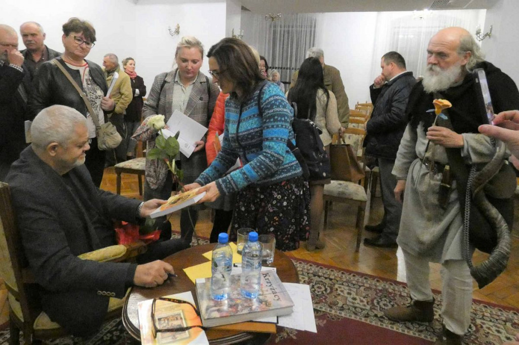 Brodnica. Co znaleziono w ziemi na terenie Polmo? W pałacu o szubienicy i brudasach [ZDJĘCIA]