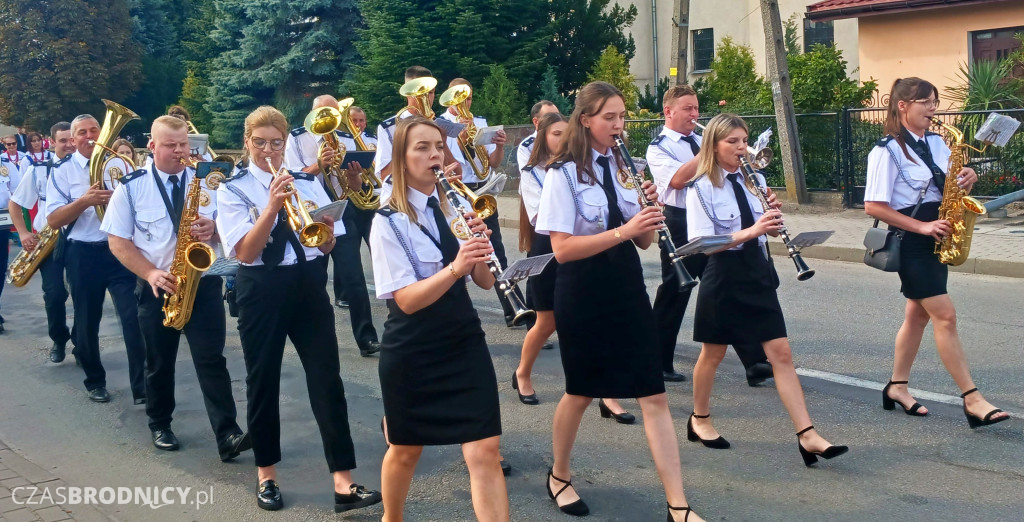 Wielkie święto rolników. Dożynki w Świedziebni [ZDJĘCIA]